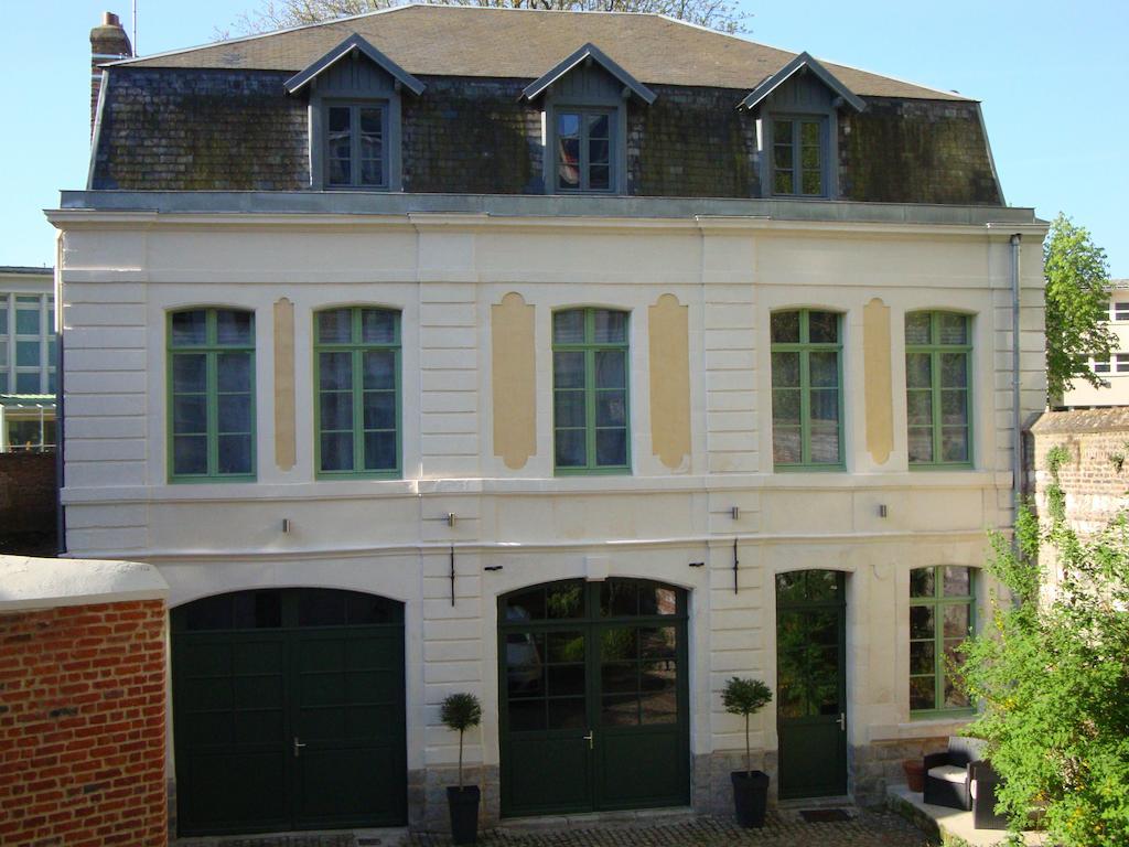 La Cour Des Carmes Bed & Breakfast Arras Exterior foto